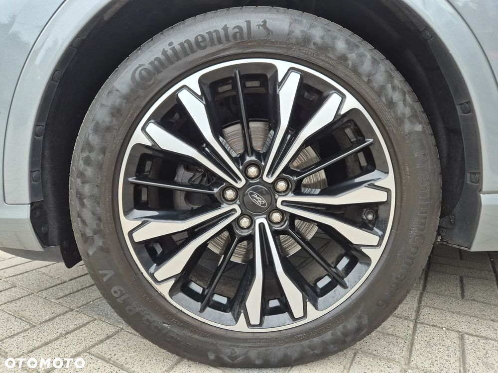 Ford Kuga 1.5 EcoBoost ST-LINE - 40