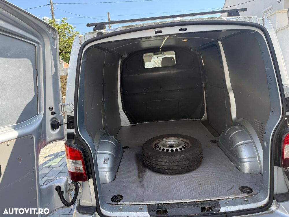 Volkswagen Transporter - 8