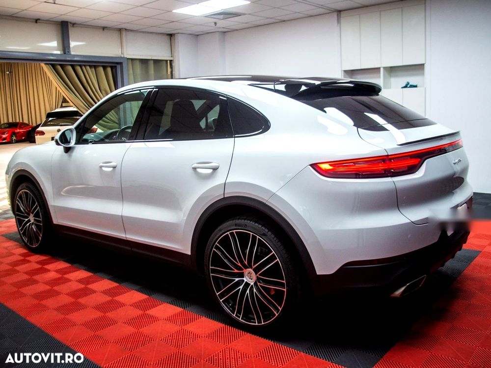 Porsche Cayenne - 3
