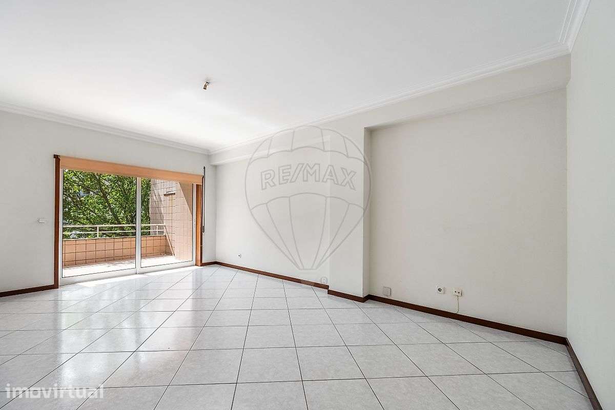 Apartamento T1+1 em Lamaçães, Braga - Grande imagem: 2/25