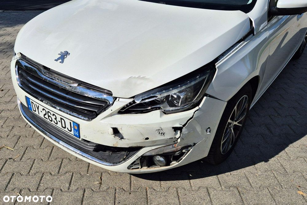Peugeot 308 BlueHDi FAP 150 EAT6 Stop & Start Allure - 20