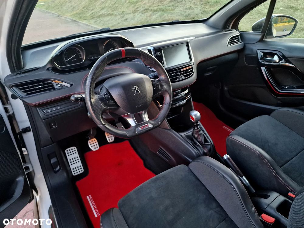 Peugeot 208 THP STOP & START GTi by Sport - 17