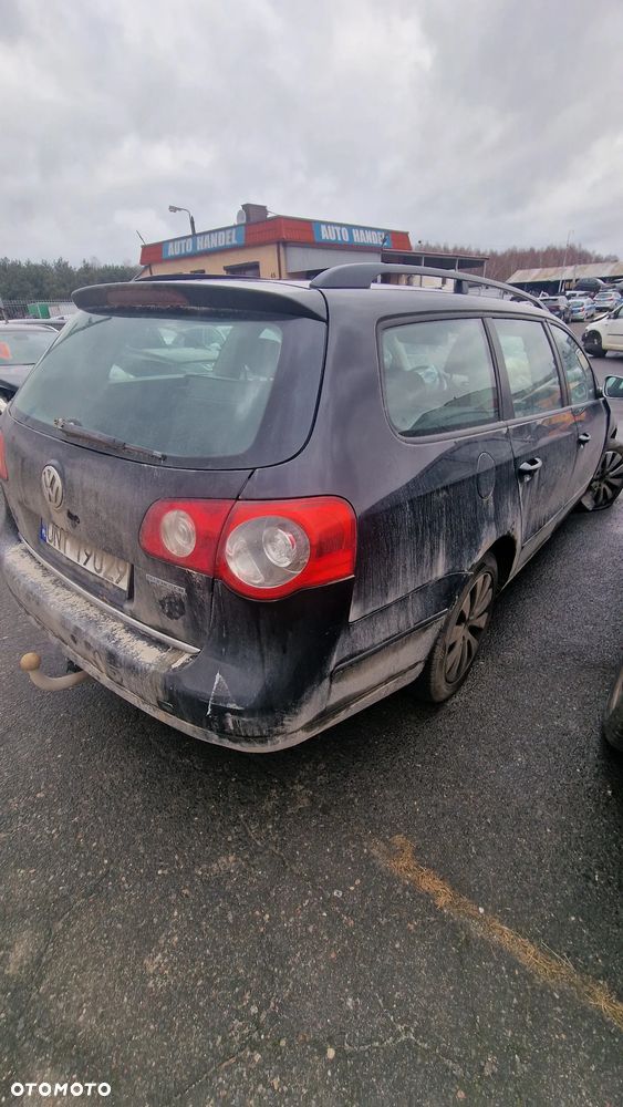 Volkswagen passat 2006r 103 kW 2.0 D cały na części - 3