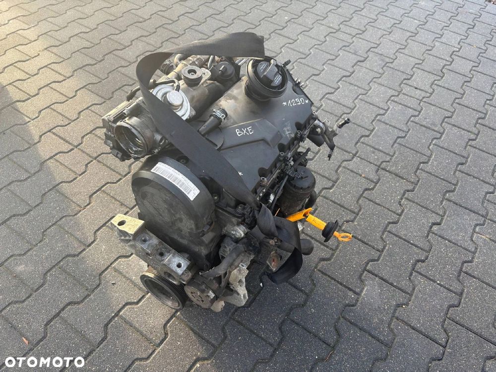 SILNIK 1.9 TDI BXE VW PASSAT B6 2008 - 2