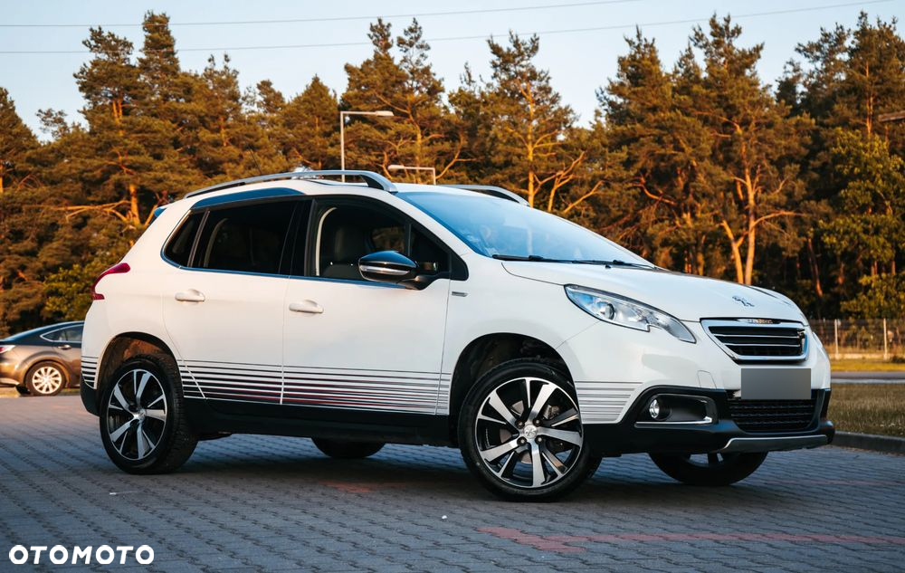 Peugeot 2008 PureTech 110 Stop&Start Allure - 4