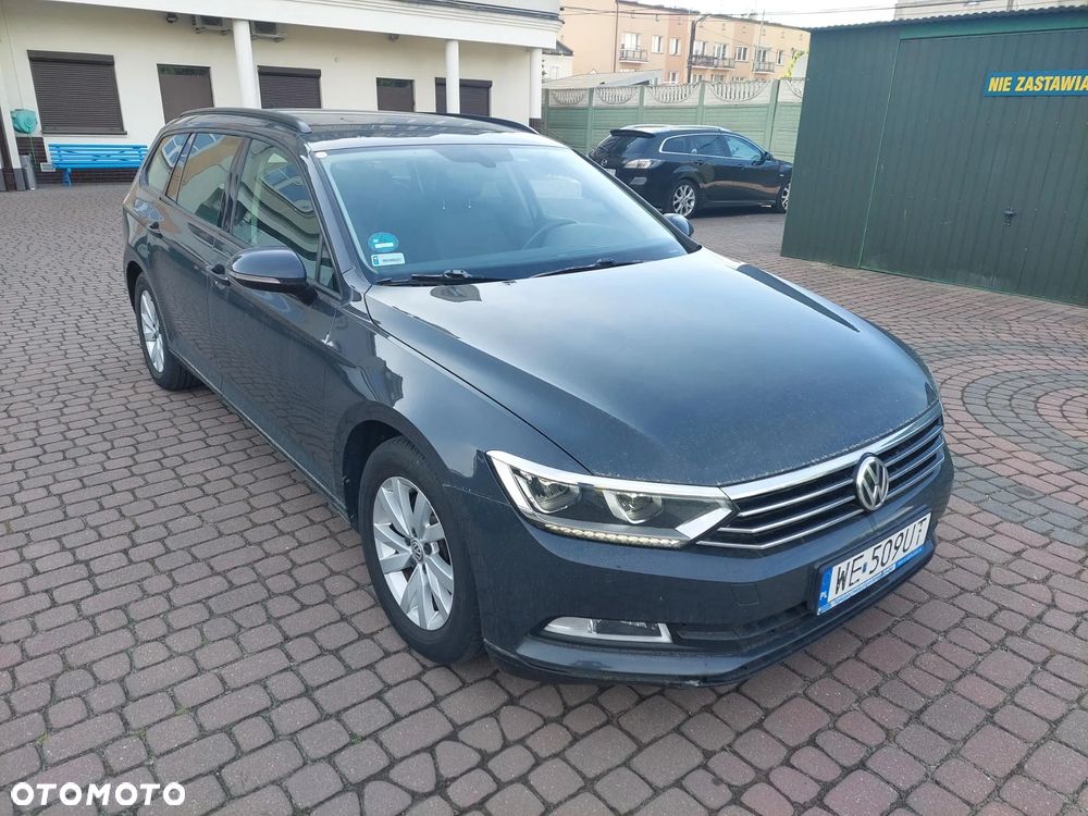Volkswagen Passat 2.0 TDI SCR Highline - 2
