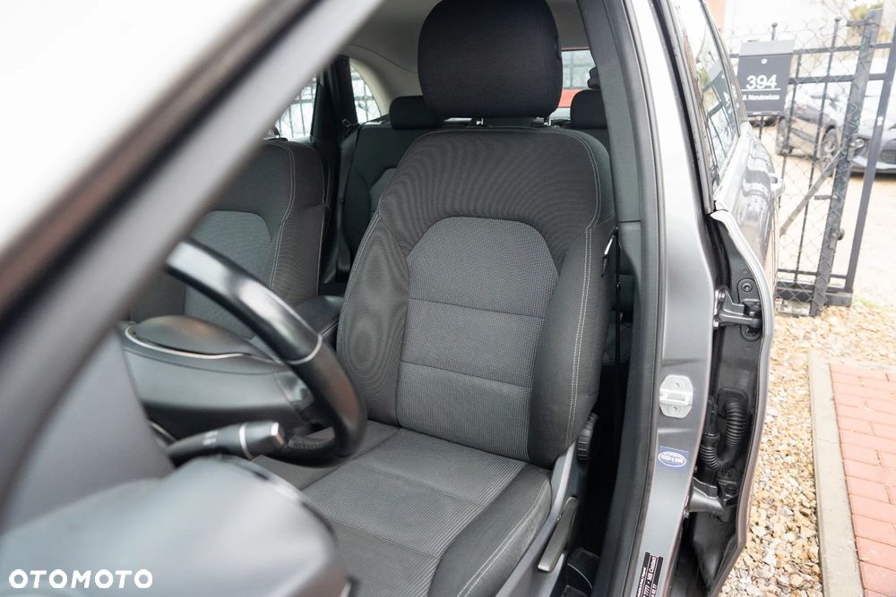 Mercedes-Benz Klasa B 180 BlueEFFICIENCY Edition - 10