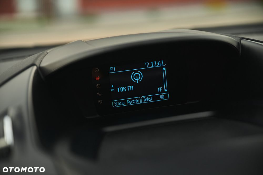 Ford Kuga 1.6 EcoBoost 2x4 Individual - 38