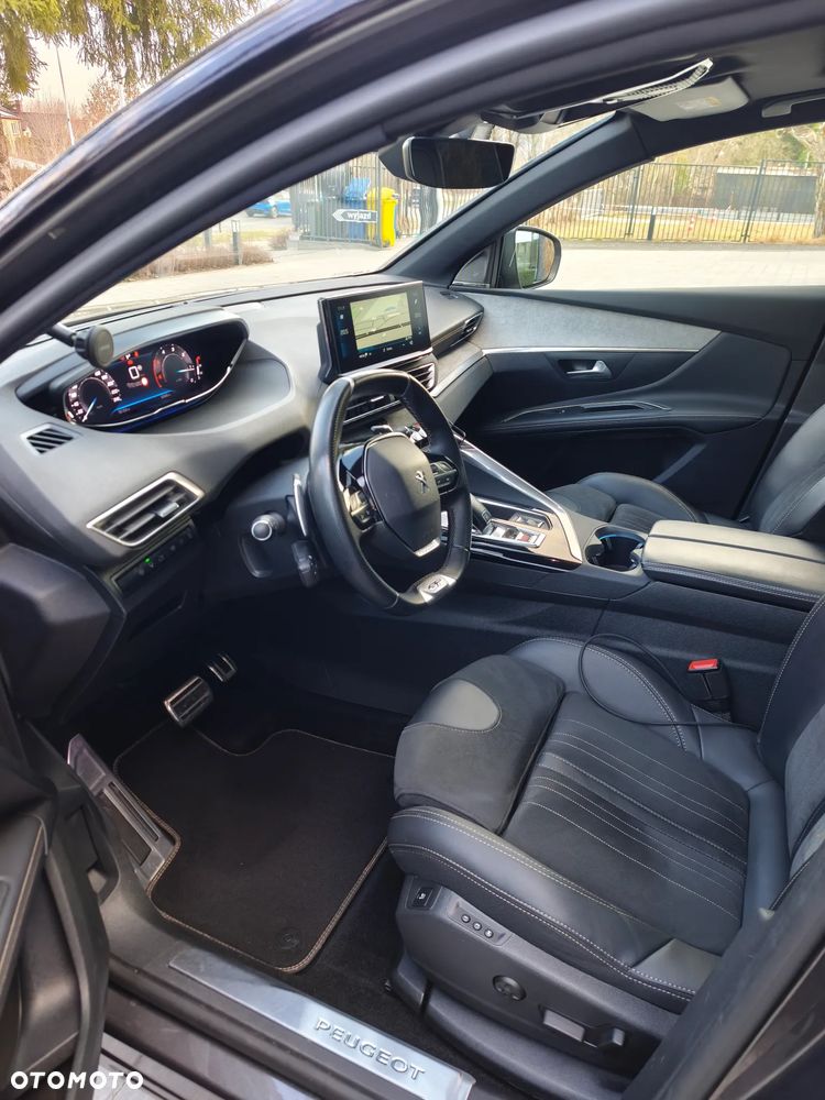 Peugeot 5008 2.0 BlueHDi GT Pack S&S EAT8 - 32