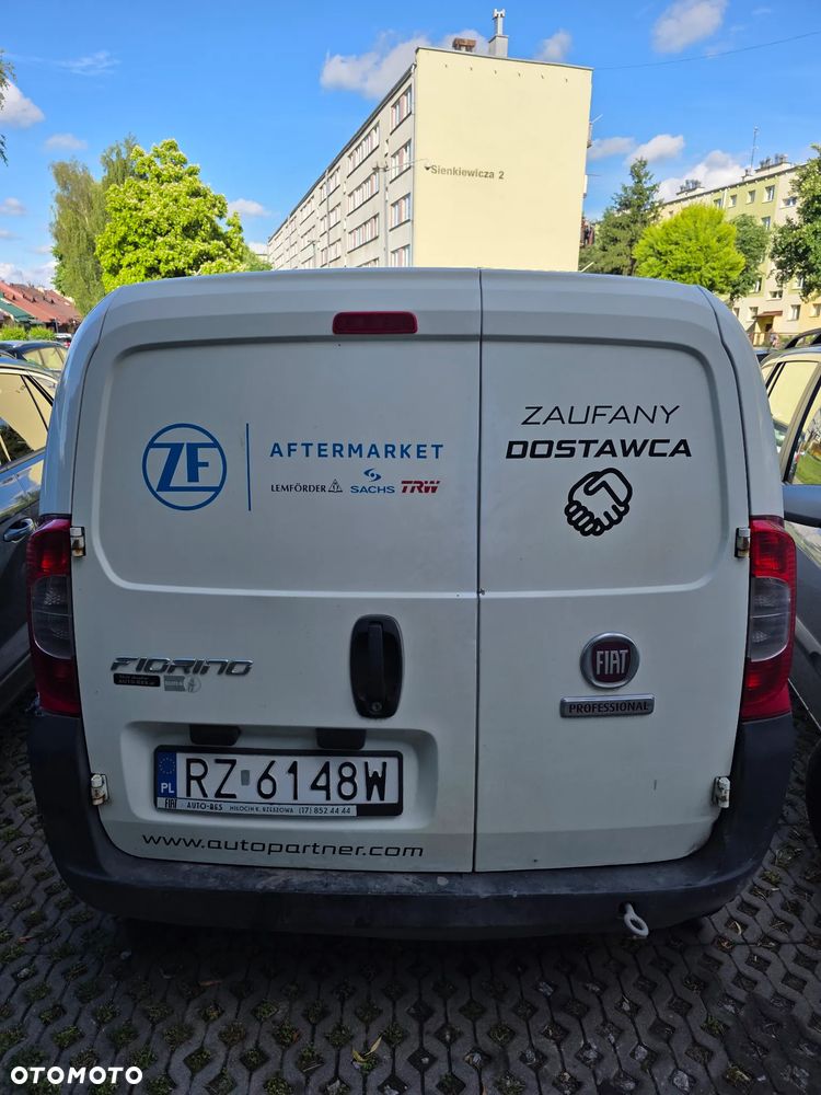 Fiat Fiorino 1.4 Easy - 3