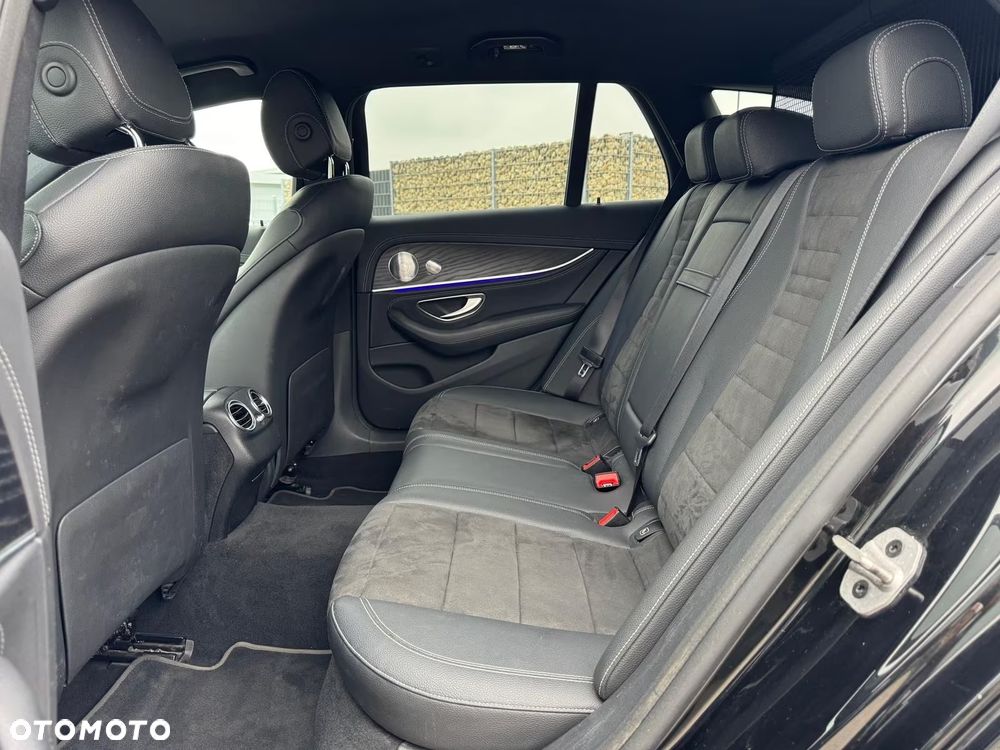 Mercedes-Benz Klasa E - 15