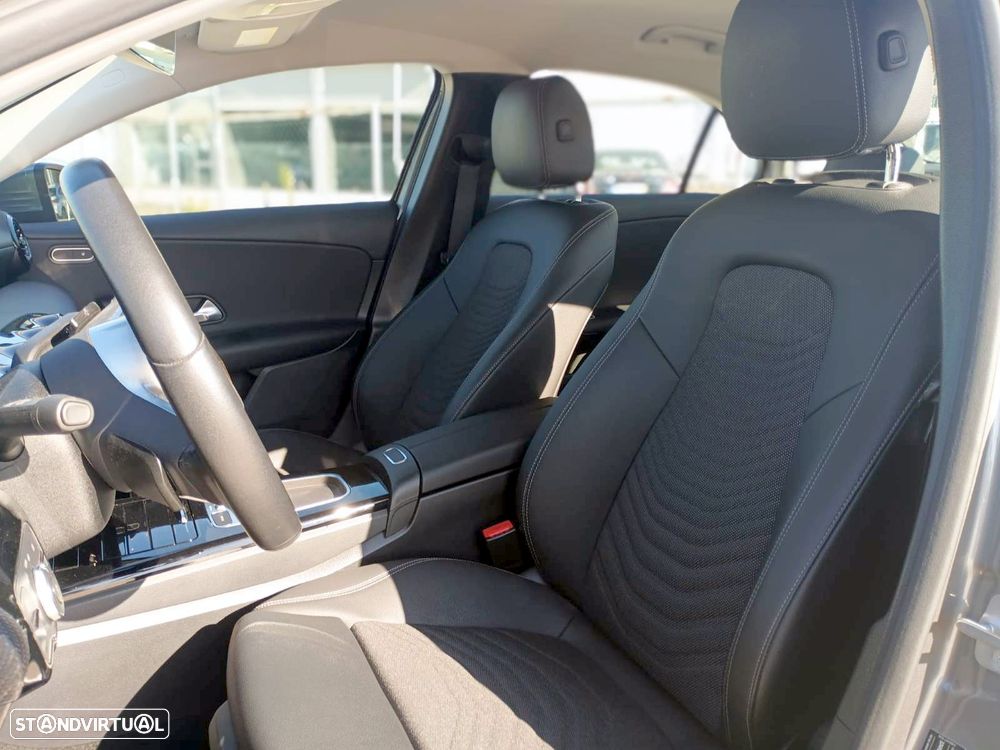 Mercedes-Benz A 250 Limousine - 5