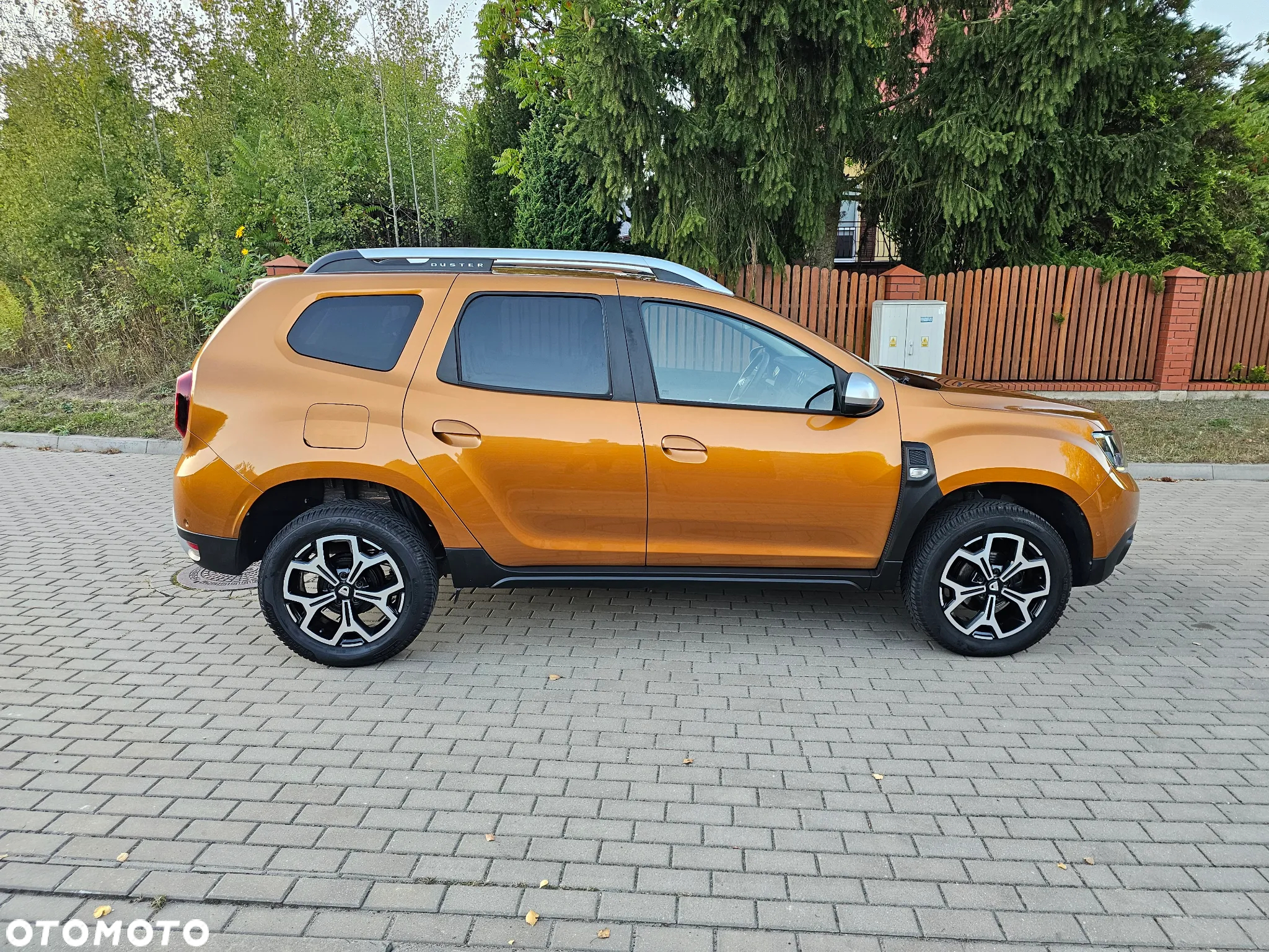 Dacia Duster 1.6 SCe Prestige - 23