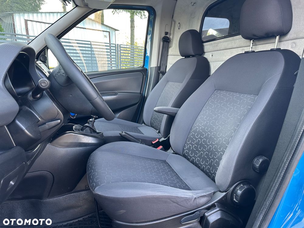 Fiat Doblo 2.0 Multijet 16V Lounge - 24