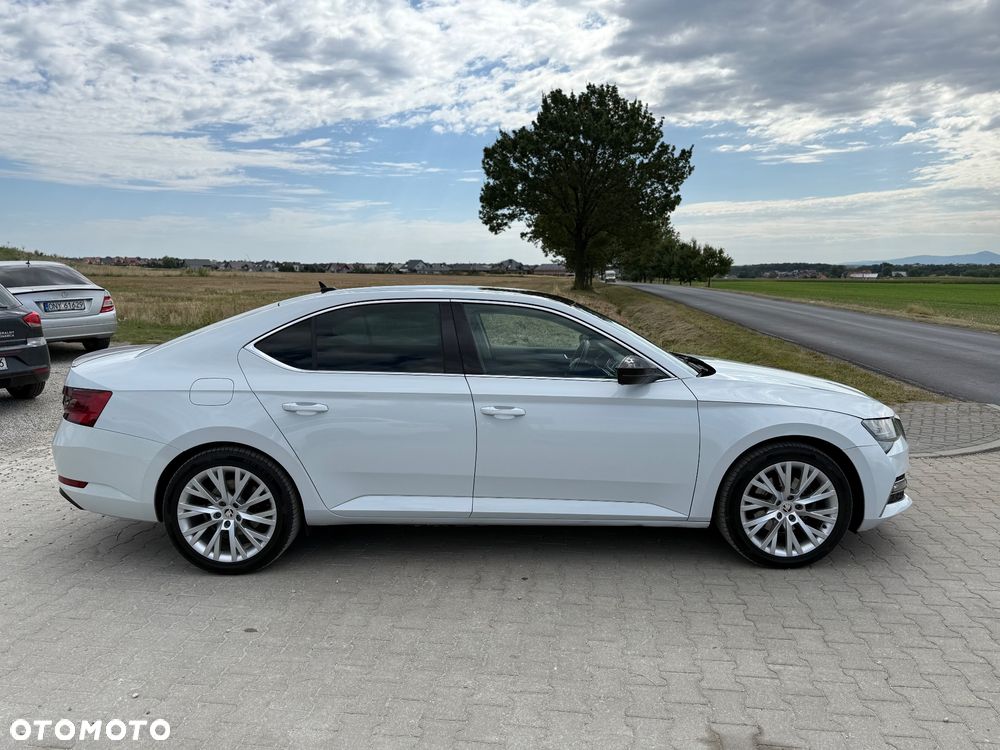 Skoda Superb 1.5 TSI Plug-in Hybrid Edition 130 DSG - 6