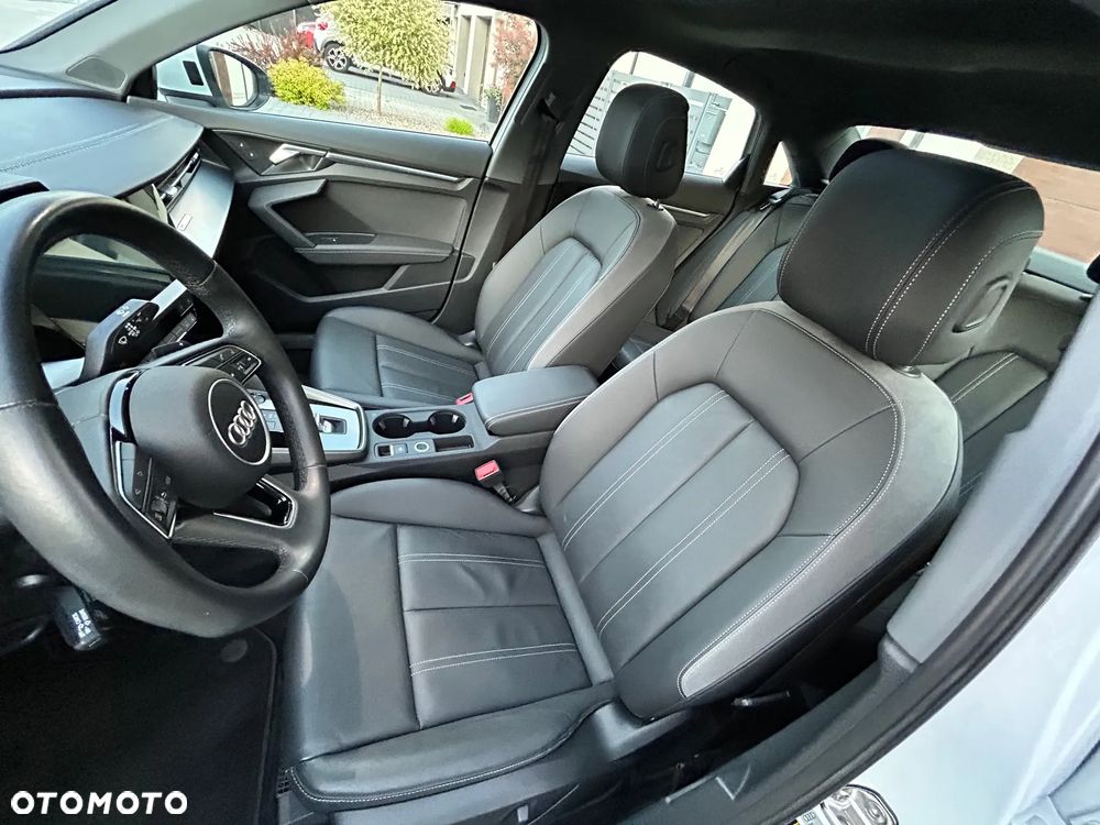Audi A3 Limousine 40 TFSI quattro S tronic advanced - 22