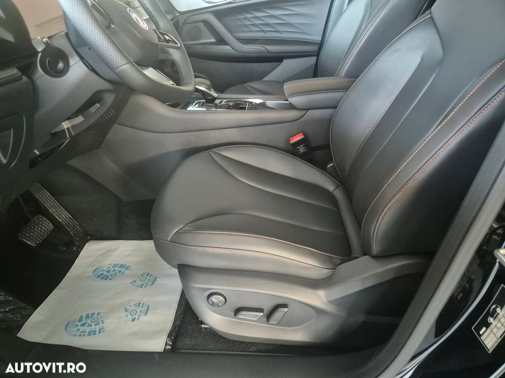 MG HS 1.5 T-GDi 7DCT Exclusive - 7