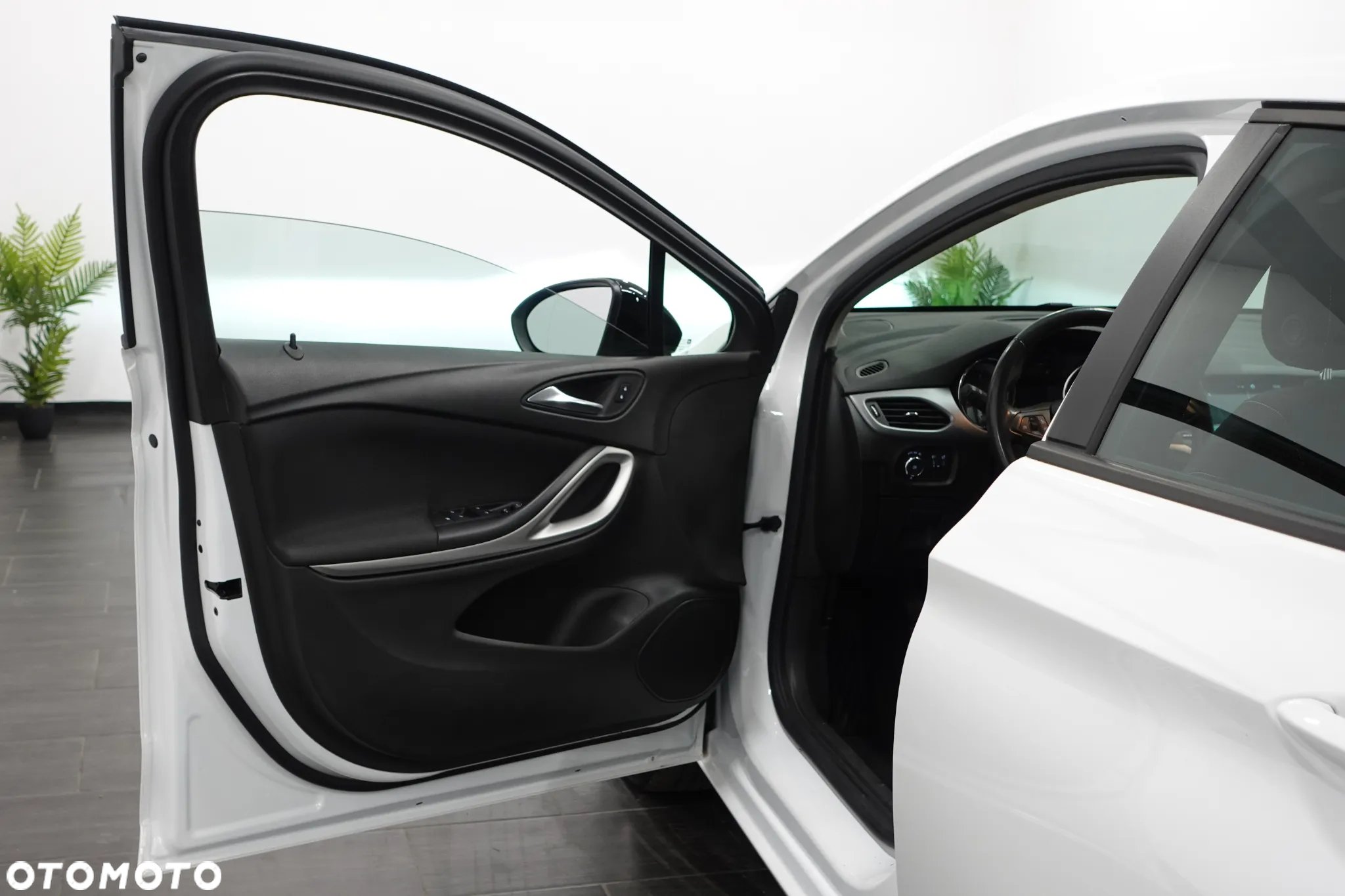 Opel Astra 1.5 D Start/Stop Elegance - 18