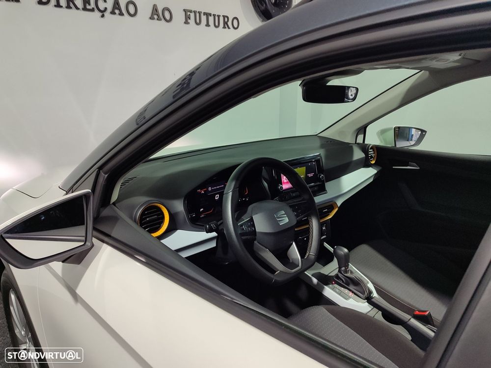 SEAT Arona 1.0 TSI Wave Plus DSG - 12