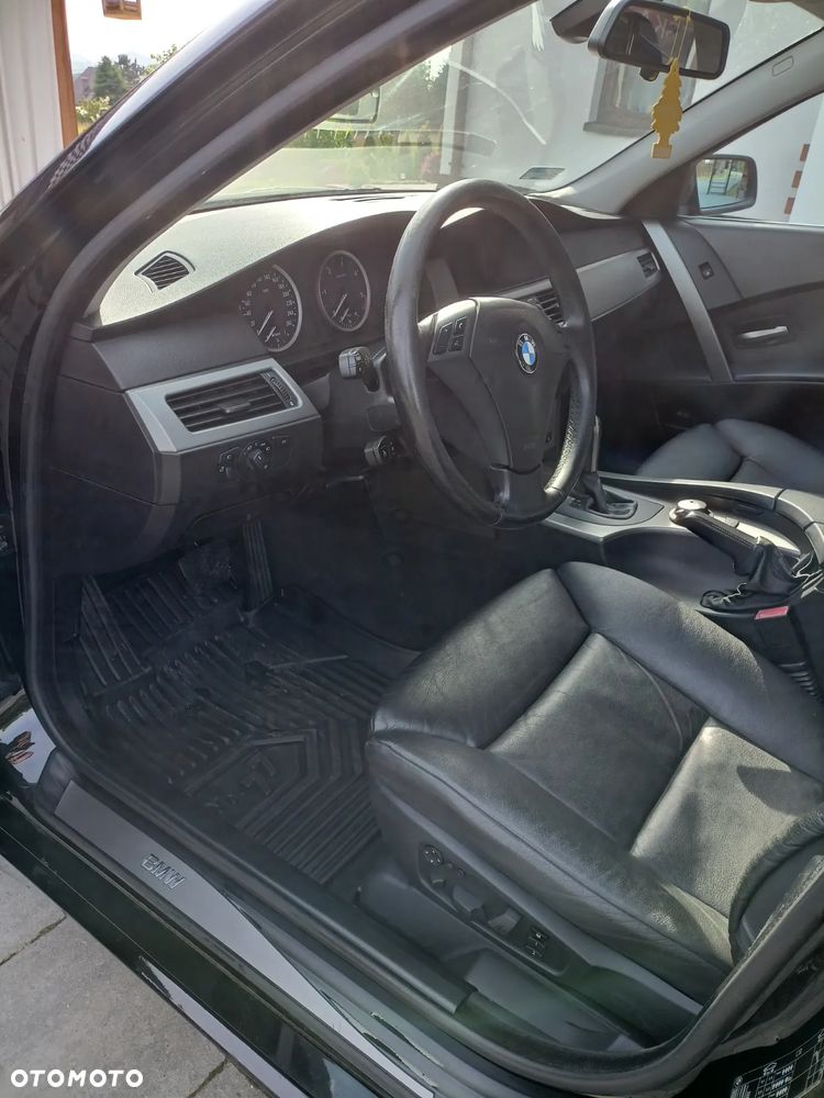 BMW Seria 5 - 12