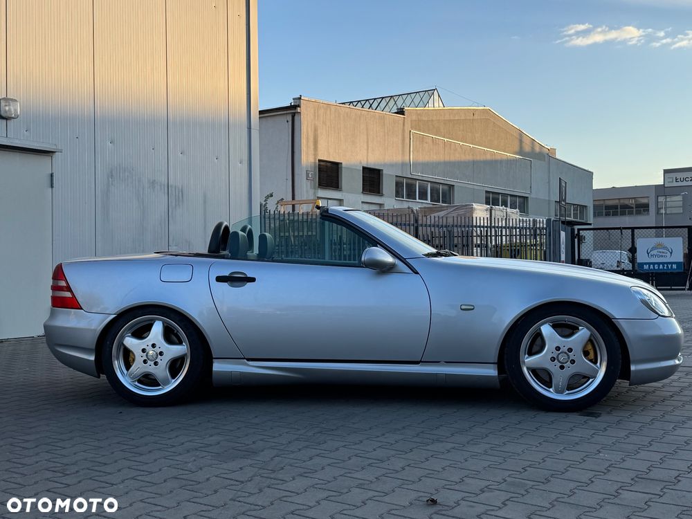 Mercedes-Benz SLK - 12