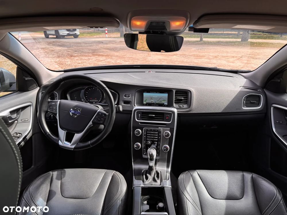 Volvo S60 - 11