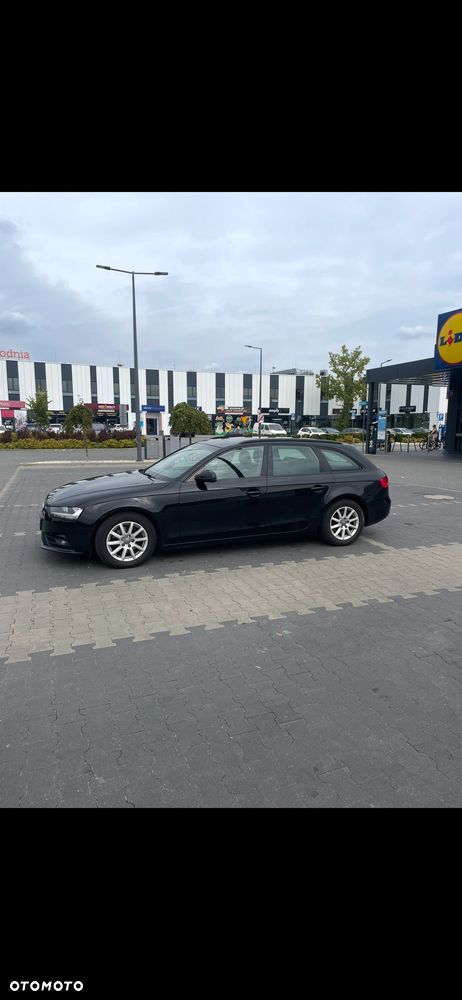 Audi A4 Avant 2.0 TDI DPF Attraction - 2