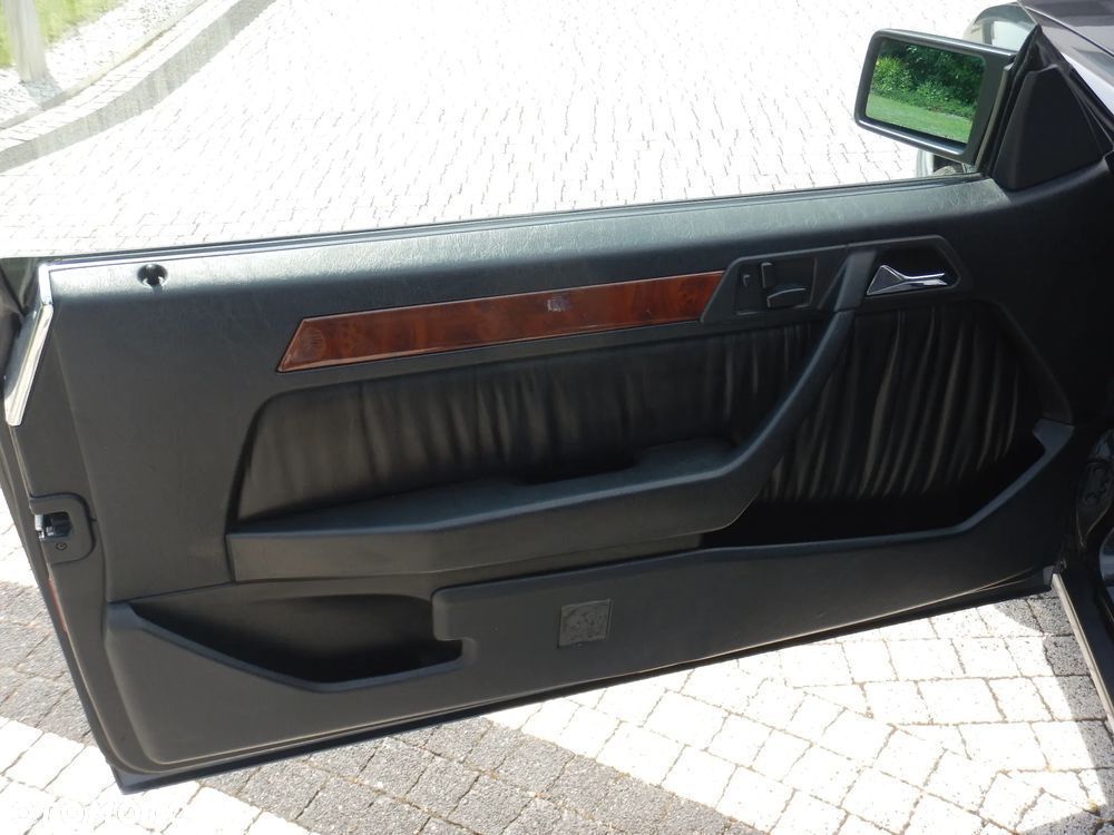 Mercedes-Benz W124 (1984-1993) - 26