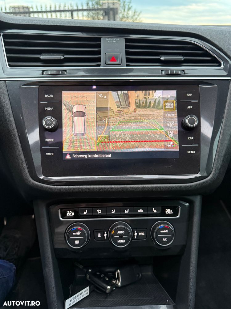 Volkswagen Tiguan 2.0 TDI SCR 4MOTION DSG Highline - 22