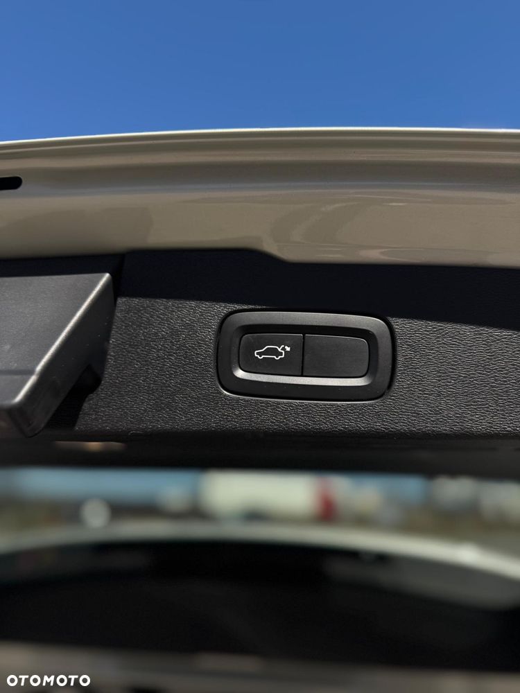 Volvo V60 D4 Geartronic Inscription - 11