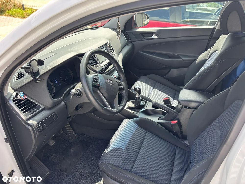 Hyundai Tucson 1.6 GDI BlueDrive Comfort 2WD - 8