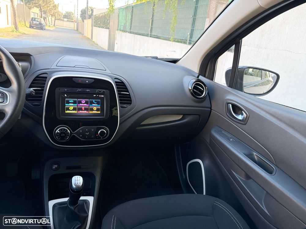 Renault Captur 0.9 TCE Exclusive - 21