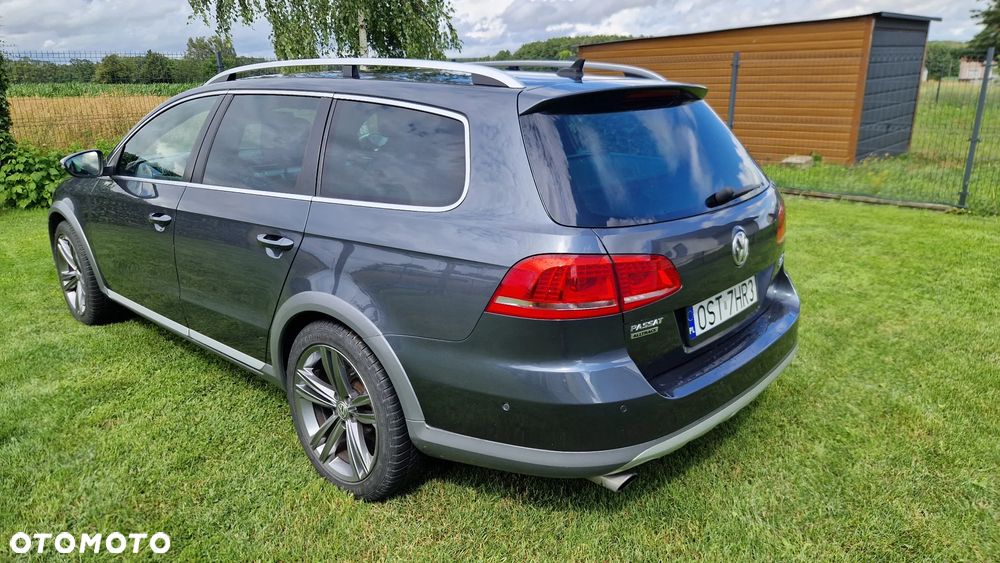 Volkswagen Passat 2.0 TDI 4Motion DSG BlueMotion Tech Highline - 15