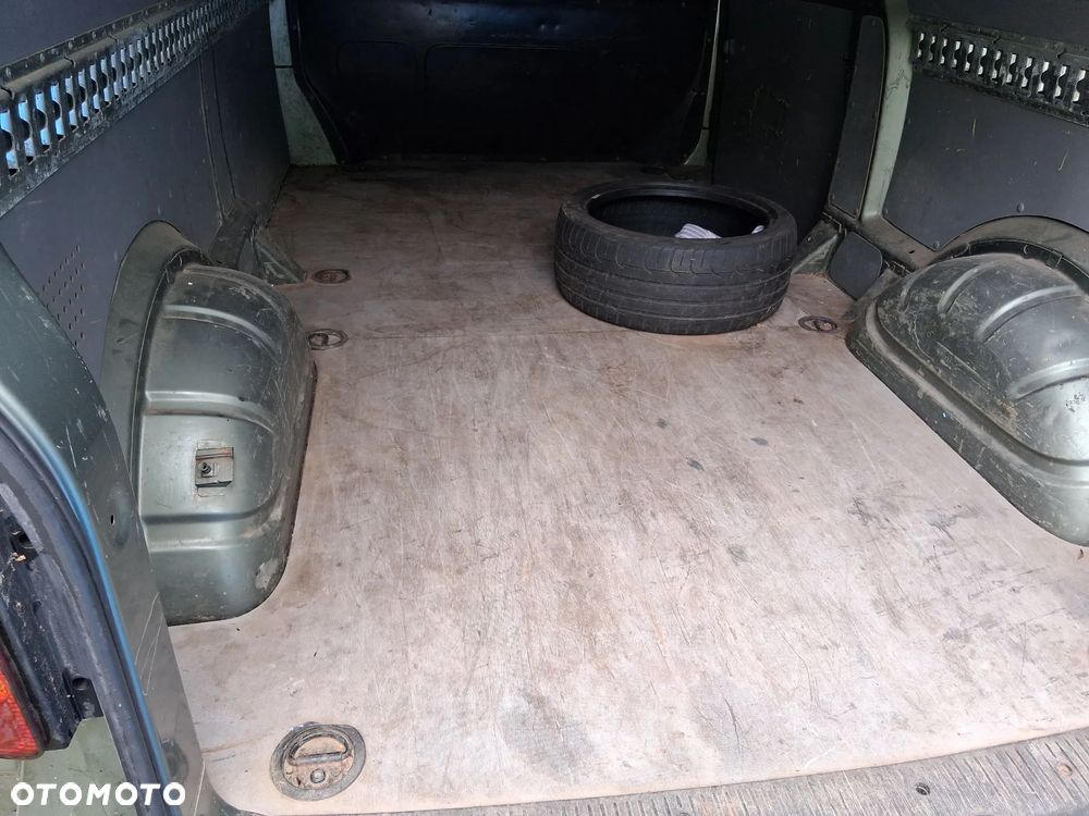 Volkswagen Transporter VW T5 Long 2,5TDI 174km 4x4 1 wł Bezwypadkowy, oryginalny lakier (UPG) - 27