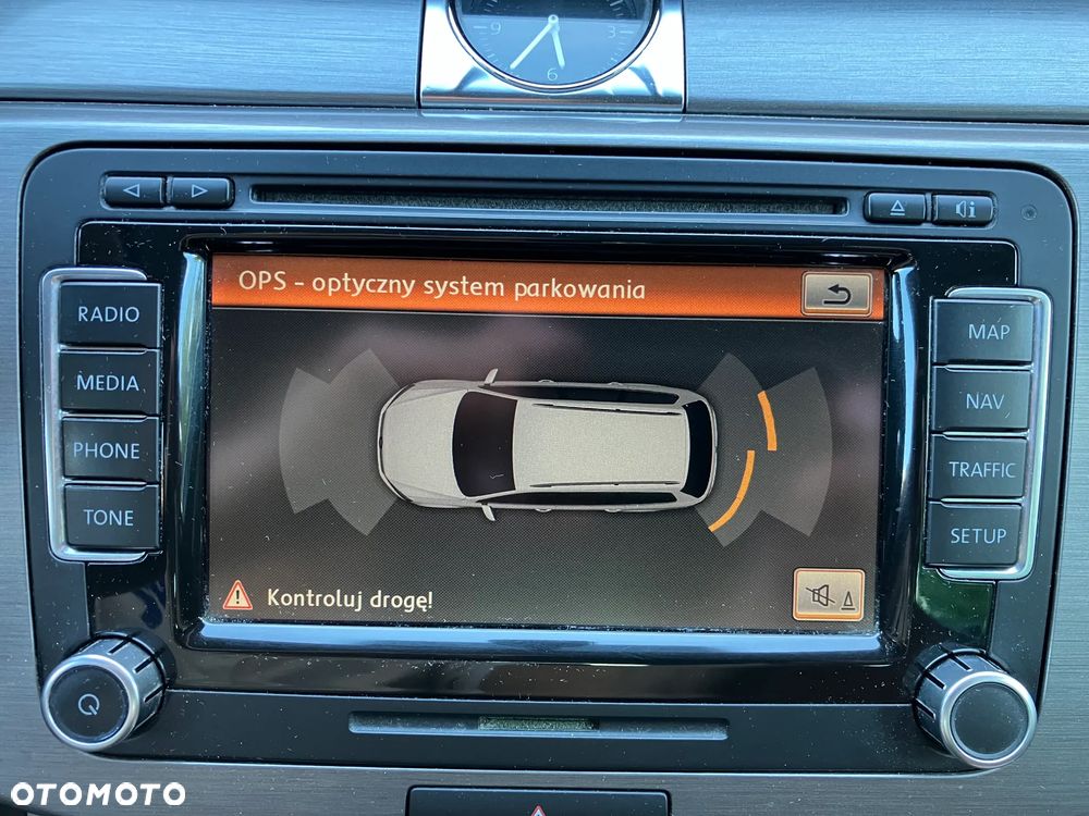Volkswagen Passat 2.0 TDI Comfortline - 21
