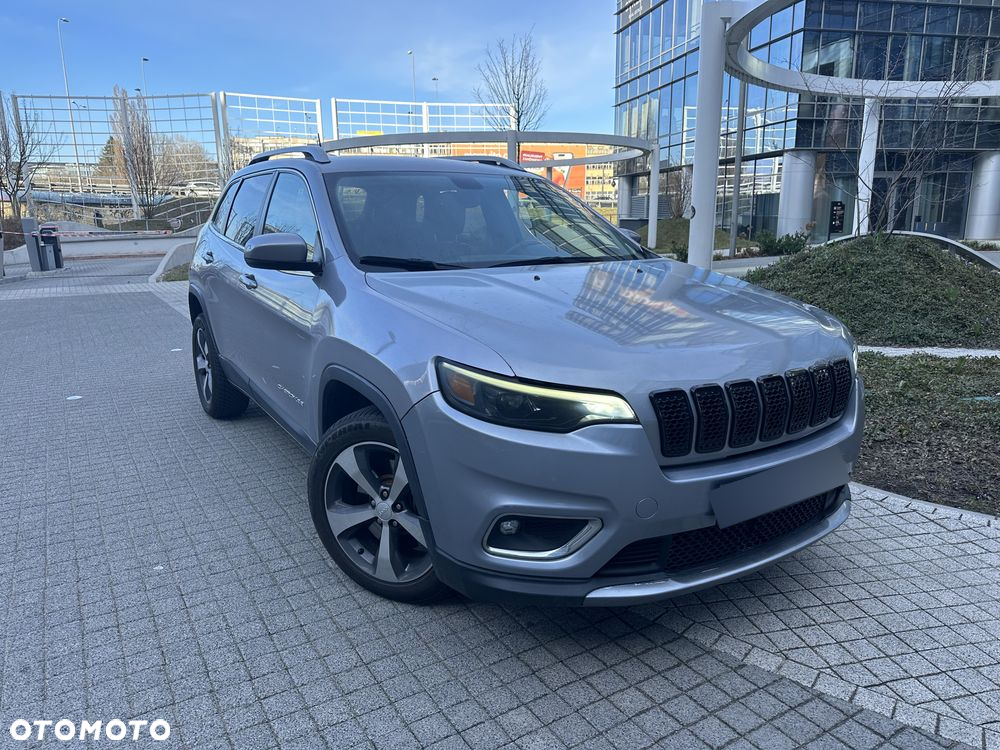 Jeep Cherokee - 2