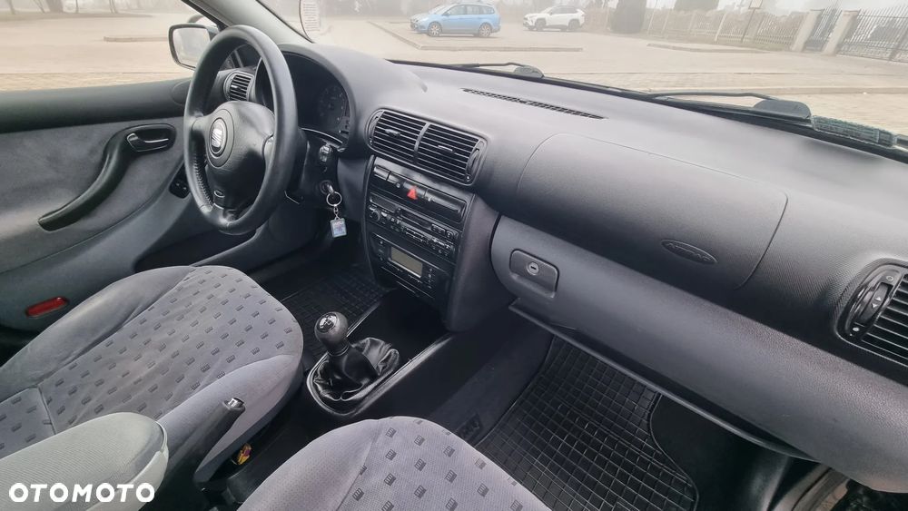 Seat Toledo 1.9 TDI Signo Emocion - 16