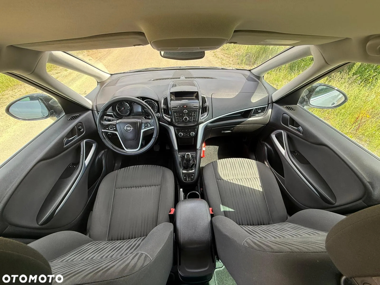 Opel Zafira - 9