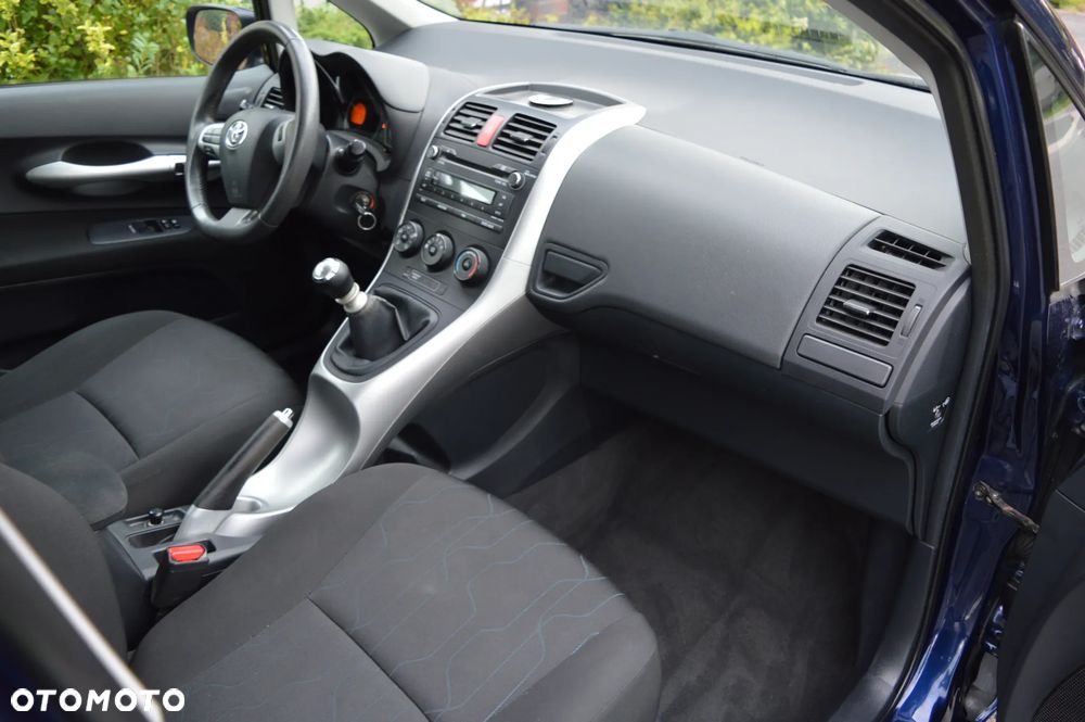 Toyota Auris - 20