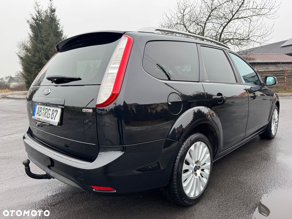 Ford Focus 1.6 TDCi DPF Titanium - 9