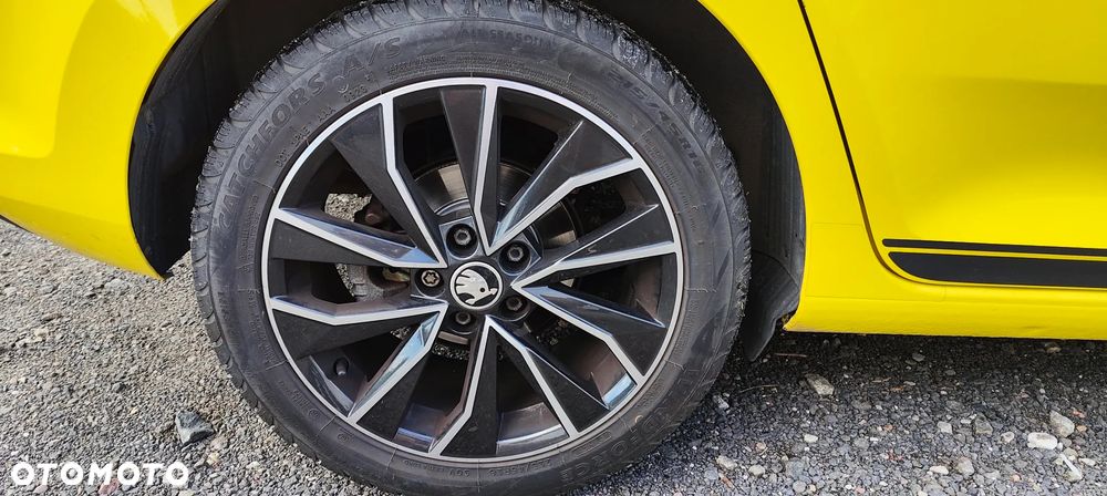 Skoda RAPID Spaceback 1.2 TSI Active - 12