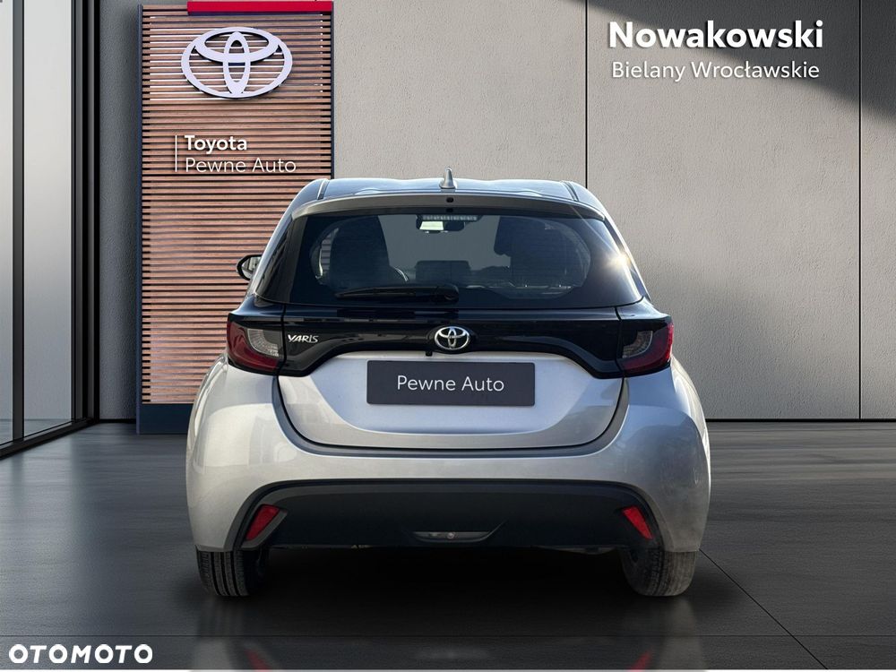 Toyota Yaris - 5