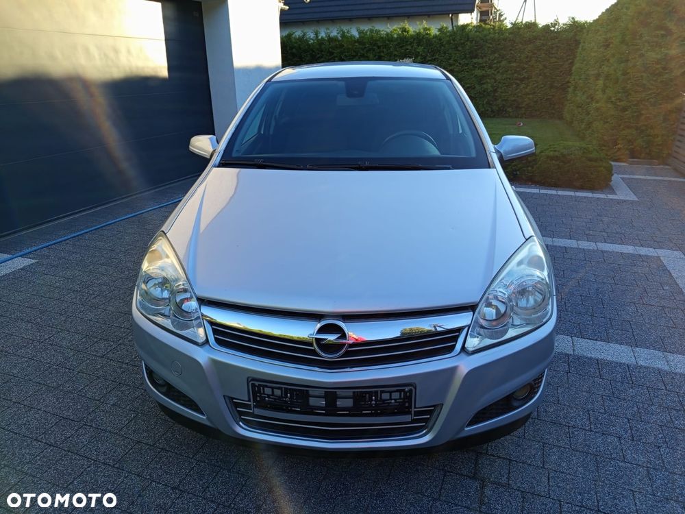 Opel Astra 1.4 Club - 32