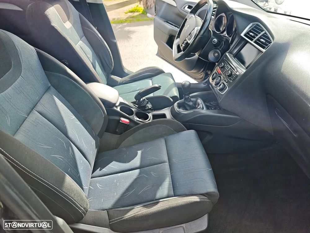 Citroën C4 1.6 HDi FAP Exclusive - 7
