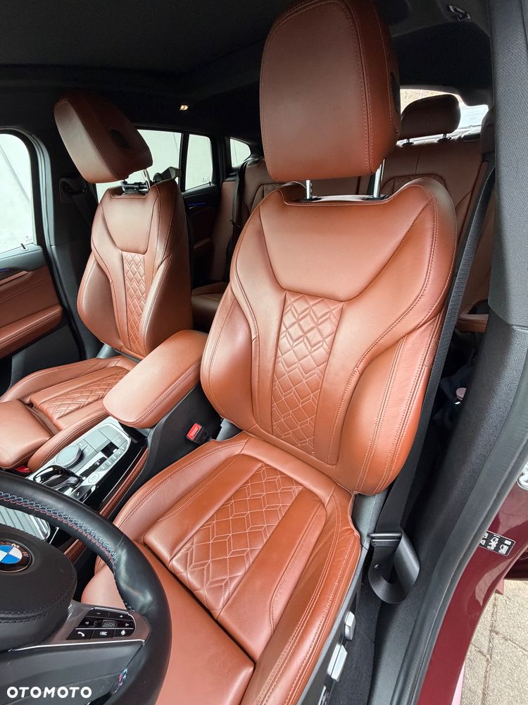 BMW X4 xM40i mHEV - 11