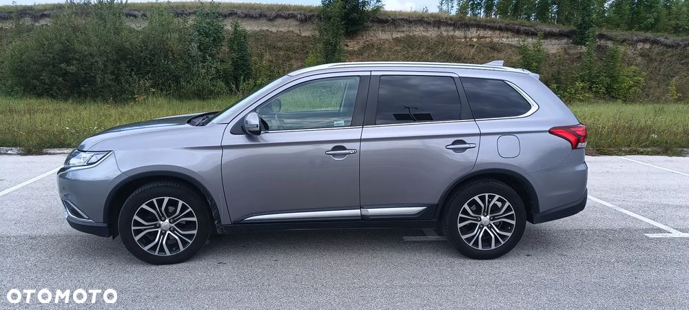 Mitsubishi Outlander 2.0 Intense + 4WD CVT - 2