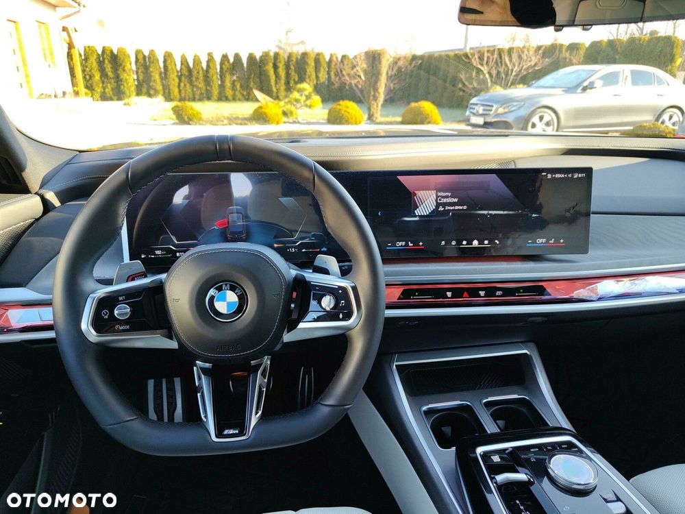 BMW Seria 7 - 15