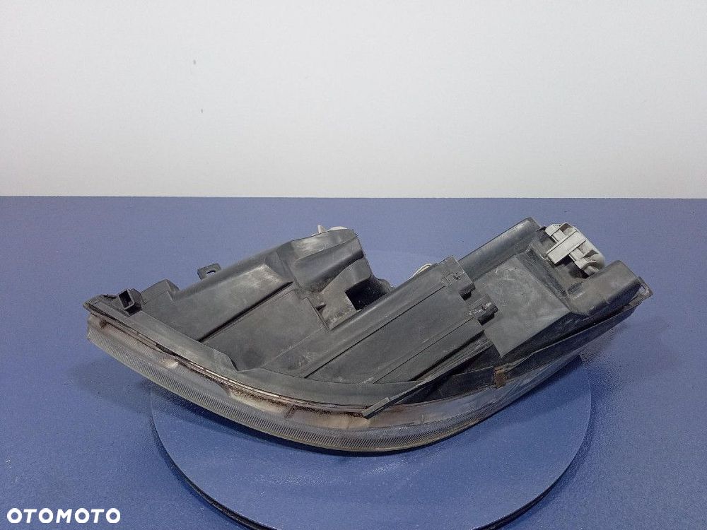 MITSUBISHI COLT VI REFLEKTOR PRAWY MR957354 - 3