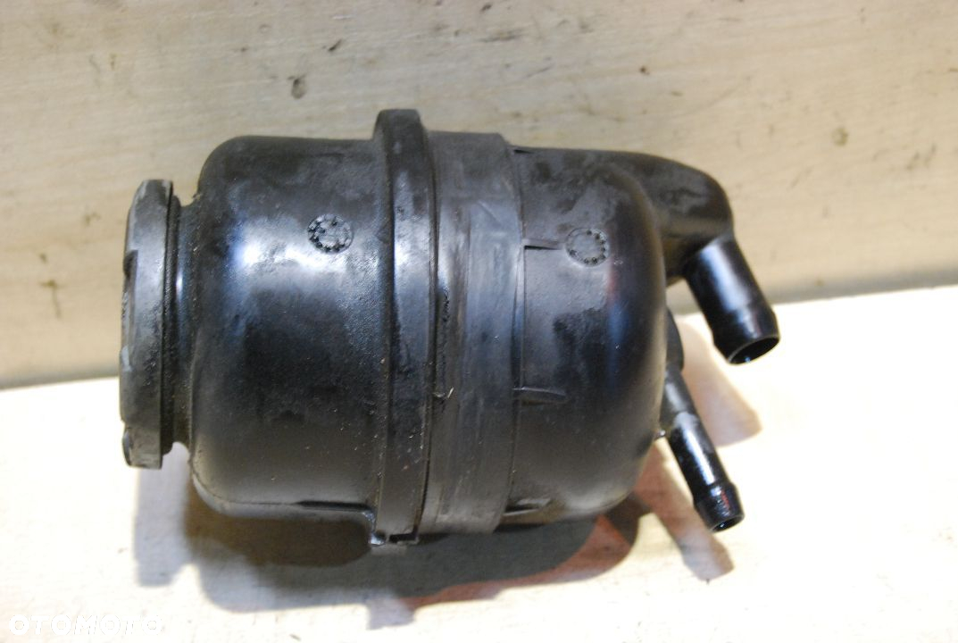 ZBIORNICZEK WSPOMAGANIA 4F0422373A AUDI A6 C6 3.0 TDI 4F0422371E 4F0422371D AUDI A4 B8 - 5