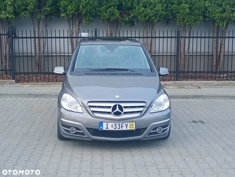 Mercedes-Benz Klasa B 200 CDI Autotronic Grand Edition - 2